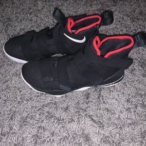 Lebron Soldier 10 Shoes